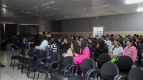 auditorio-fala-1-minuto-pelo-clima